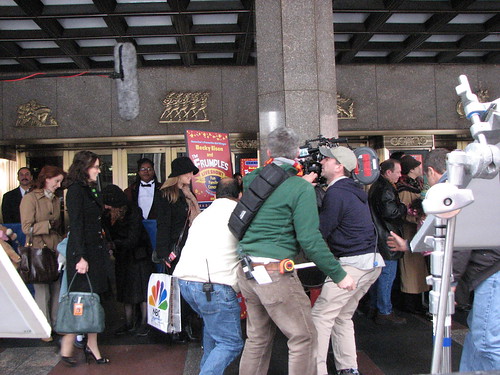 The star (Tina Fey) arrives with her green scarf