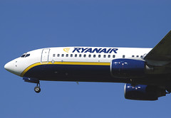 Ryanair B737-8AS EI-CTA GRO 03/04/2004