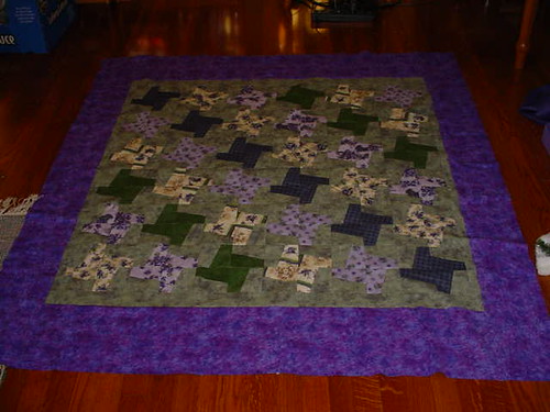 Houndstooth quilt finished