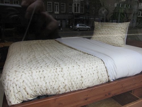 "Knit" bedding