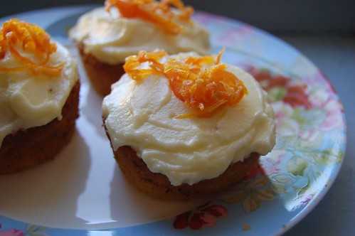 Carrot cupcakes with mascarpone frosting