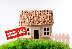 house short sale by Dinah Lee