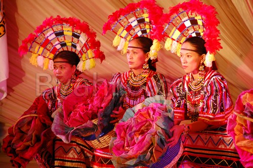 philippines people and culture. wow philippines northern