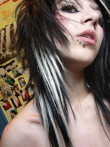 pierced emo girl,hairstyle