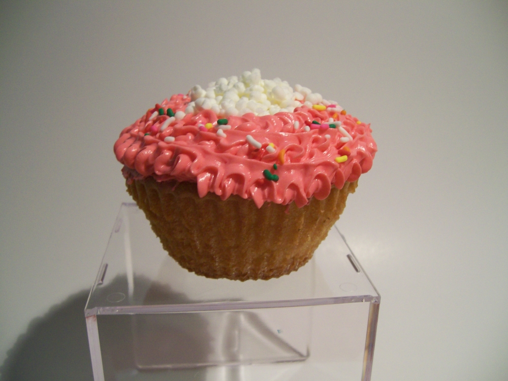 Pink cupcake from Dippin' Dots
