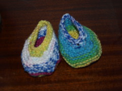 baby slippers in the round
