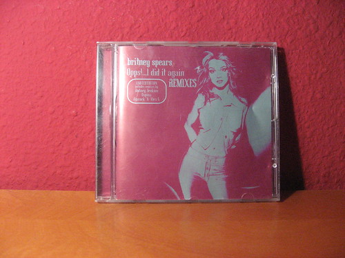 BRITNEY SPEARS Oops I Did It Again Remixes (2000 European limited edition 7-track CD single including Rodney Jerkins Remix, Ospinas Deep Club & Instrumental 