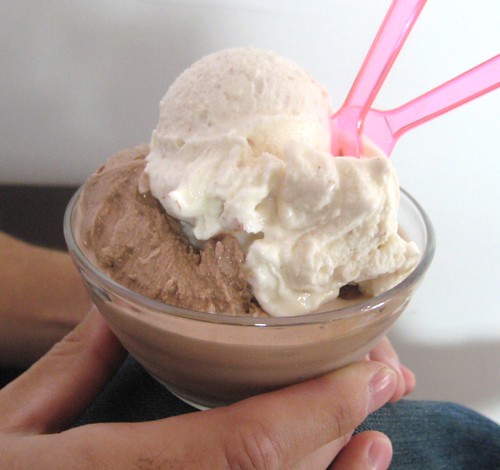 Kahlua Mocha & Almond Creme Fraiche Ice Cream @ Scoops by you.