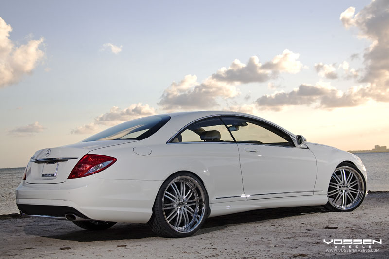  Benz CL 550 on 22x9 and 22x105 Vossen VVS082 Silver Machined Wheels