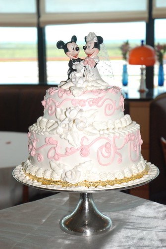 Never had a disney cake though here are some pictures I got online