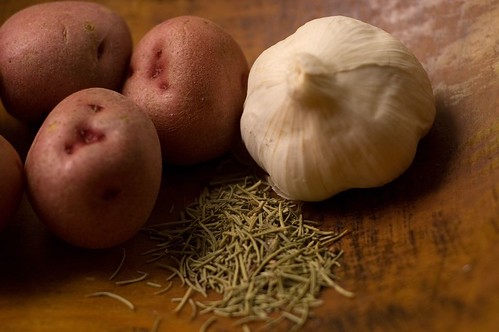 Potatoes_Garlic_Rosemary_SOOC