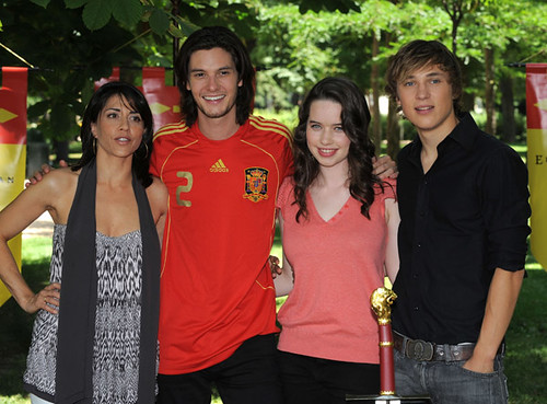 william moseley and anna popplewell. william moseley and anna. ben