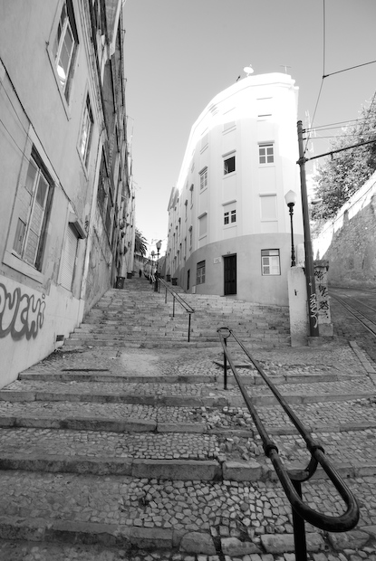 Escadas do Elevador do Lavra em Lisboa