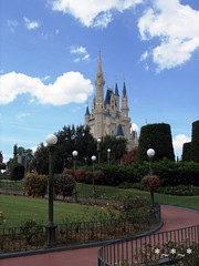 IMG_6786-Disney-Cinderellas-Castle-Blue-Sky-Puffy-Clouds