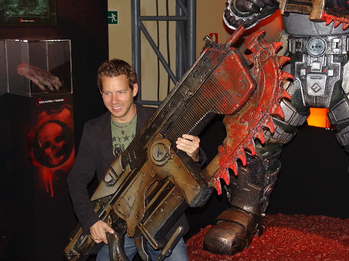 ¿Quieres saber más del creador de Gears of War 2? ¡Síguele en Twitter! [Freak World]