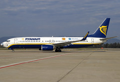 Ryanair (G!) B737-8AS EI-DAE GRO 16/04/2007