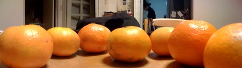 7 oranges photo taken from 3 ones.