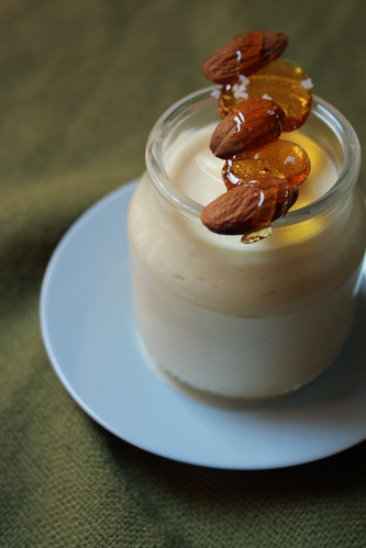 Apple mousse with caramel stick