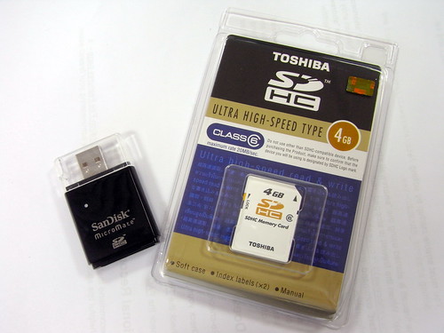 Toshiba 4GB 白卡 & SanDisk MicroMate SDHC 讀卡機