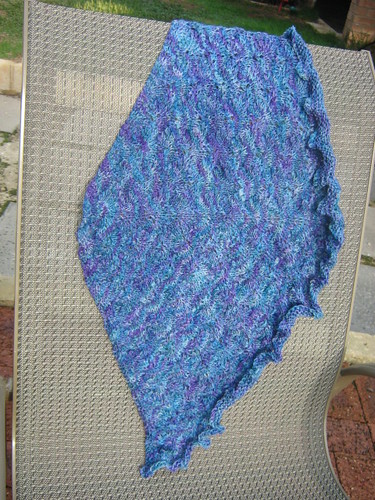 flowerbasket shawl may 08