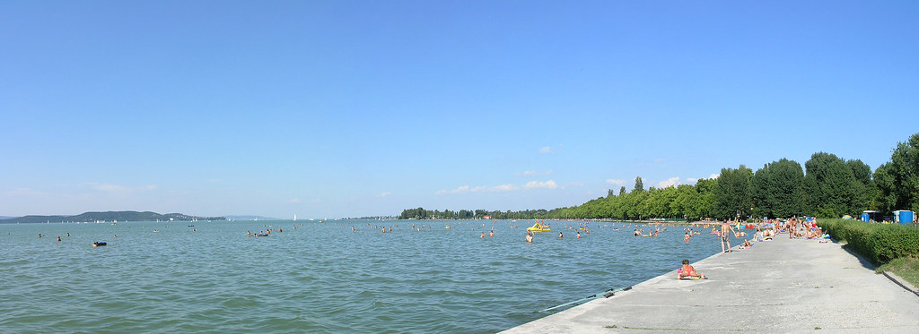 Balatonfoldvar - public beach panorama
