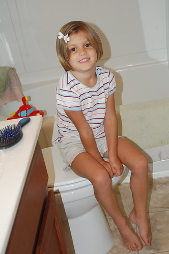 The big sister who helped potty train