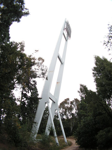 Torre de iluminação do Estádio Nacional do Jamor