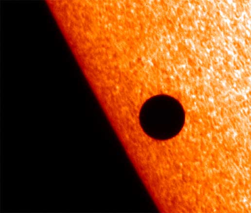 Hinode Captures Mercury Transit (NASA, Sun, November 2006)