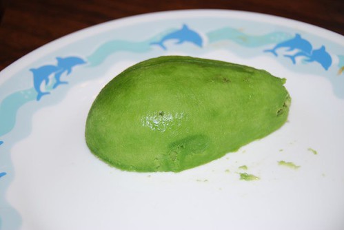 proper way to peel an avocado