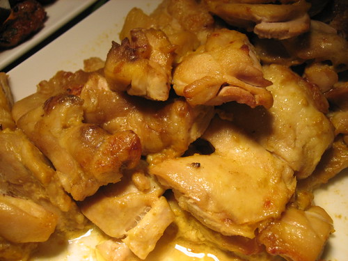 Gai Yaang / Grilled marinated chicken skewer