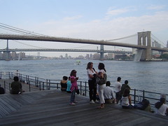 visitors pier 17