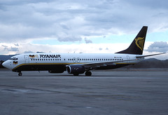 Ryanair (Hahn) Boeing 737-8AS GRO 04/12/2002
