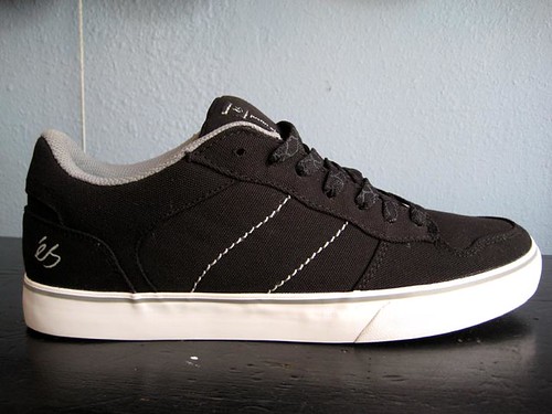 New Es shoes. justineldridge. ES Justin Eldridge (black/white/canvas)