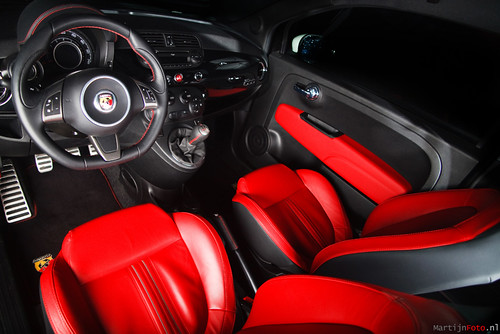 Fiat 500 Abarth Cars With Every Comfort and Luxury Fiat 500C Abarth Image 3