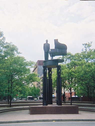 Duke Ellington Statue, Frawley