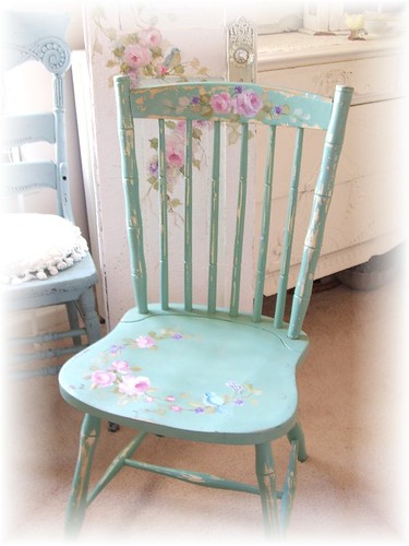 2752545556 aed11d369e Shabby Chic 
Cottage Chair with Roses