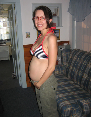 24 weeks pregnant. 24 Weeks Pregnant