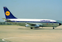 Lufthansa B737-230 D-ABHN GRO 08/02/1990
