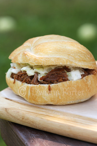 bbq pulled beef sandwich