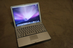 Apple 12" Powerbook G4 02