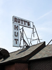 Rutt's Hut, a New Jersey mecca for hot-dog lovers.