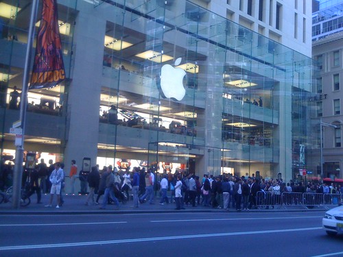 Apple Store in Sydney, Australia - 11th July