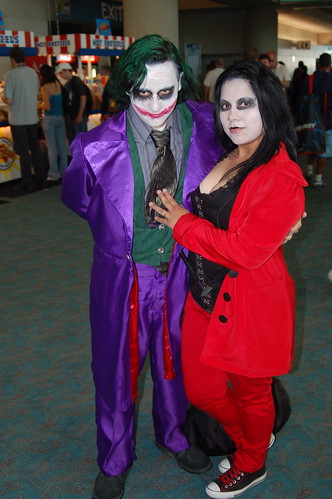 Comic Con 2008: Serious Couple