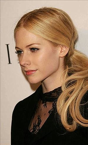 Avril Lavigne 43 avril lavigne nackt 