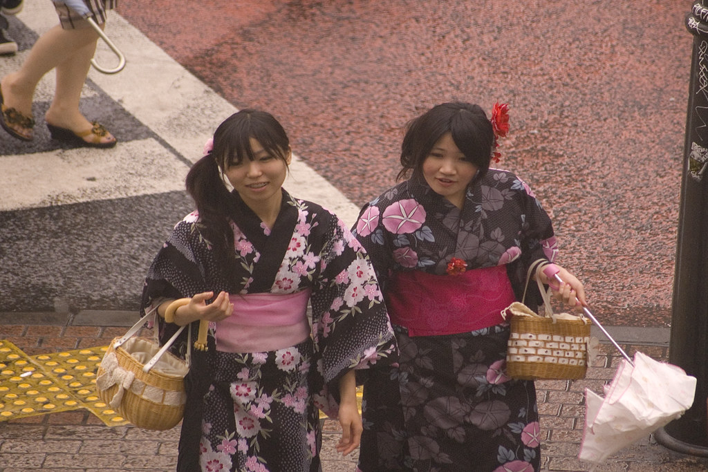 Kimono shoppers, Shibuya, Tokyo