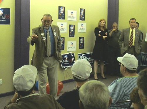 Va. State Delegate Dan Bowling speaks to the crowd at the opening of Obama's Tazewell Campaign Office - Sept. 25, 2008