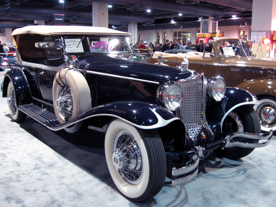 1930 Cord L29 - side (Click to enlarge)