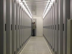 Data centre with cold aisle containment
