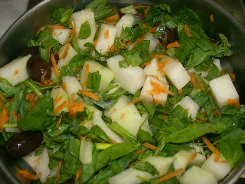 psares and kohlrabi salad