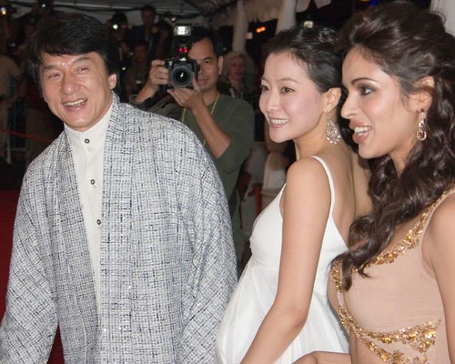 Jackie Chan, Feng-Jiao Lin and Mallika Sherawat
